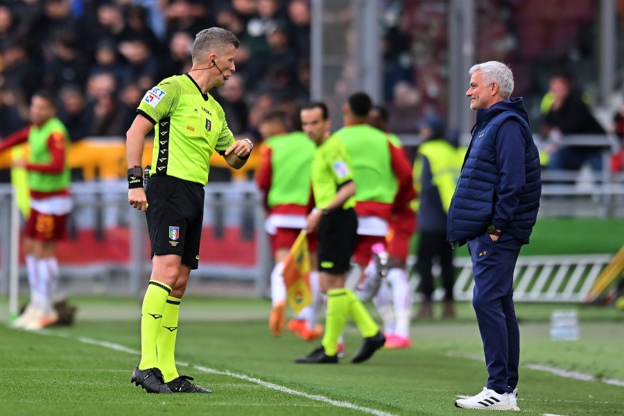 Daniele Orsato e José Mourinho