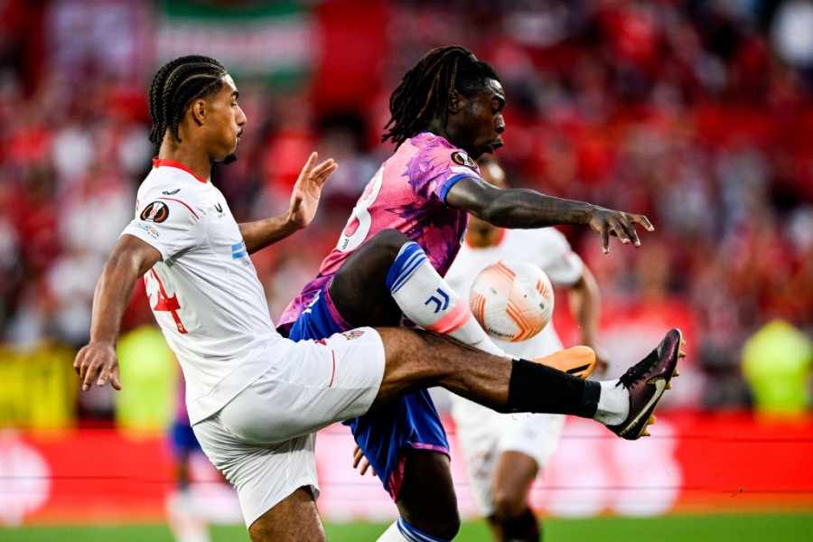 Loic Badé in campo contro la Juventus