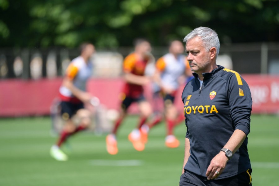 José Mourinho durante un allenamento