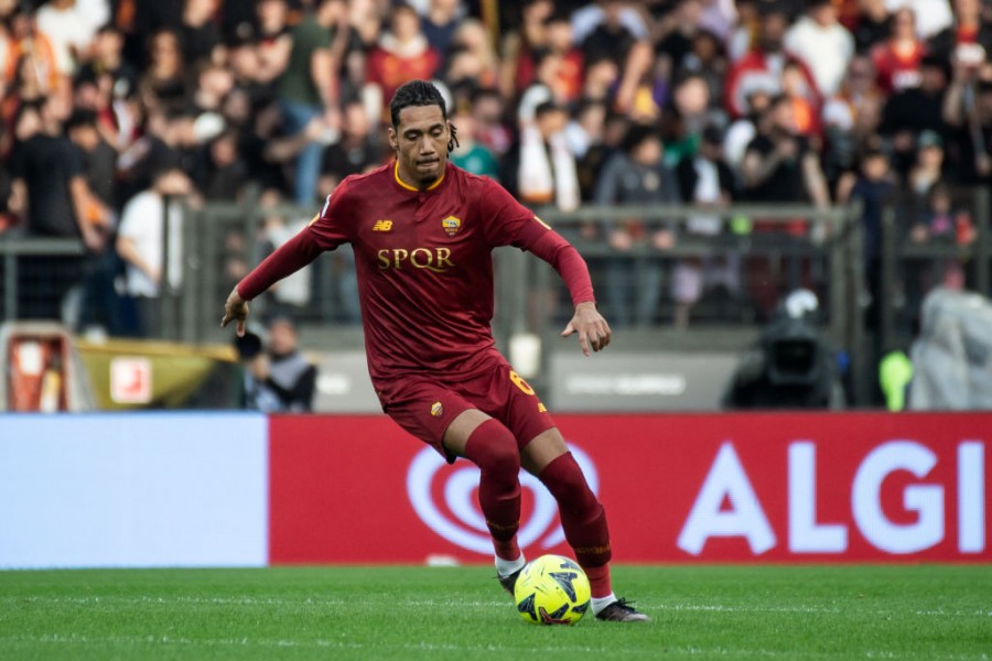 Chris Smalling con la maglia della Roma