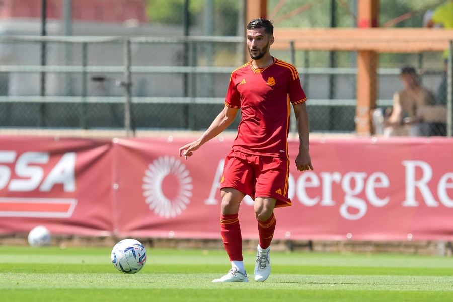 Aouar durante l'amichevole della Roma contro la Boreale 