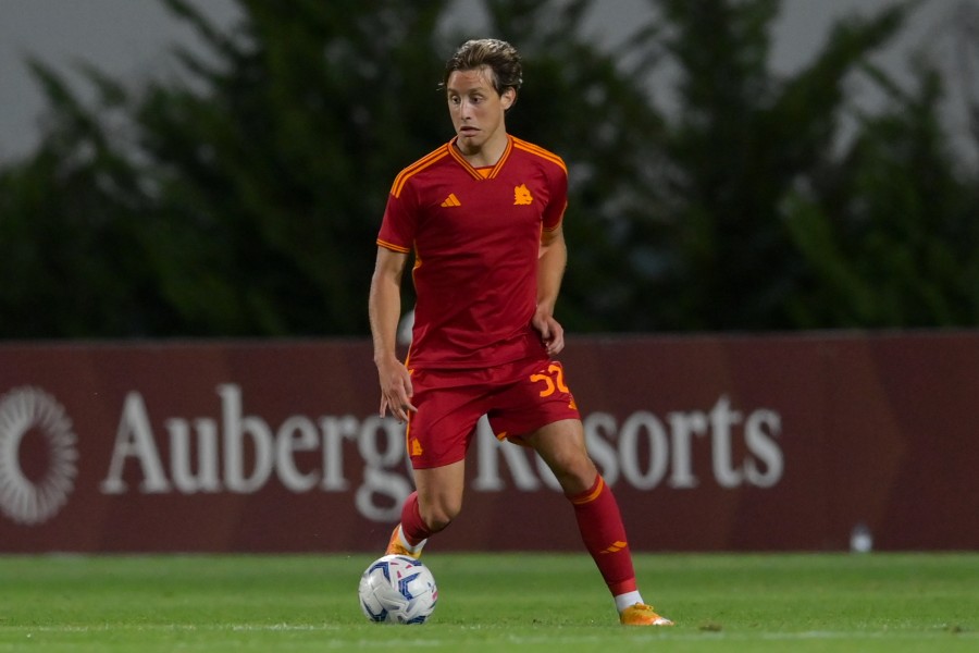 Edoardo Bove in campo con la Roma