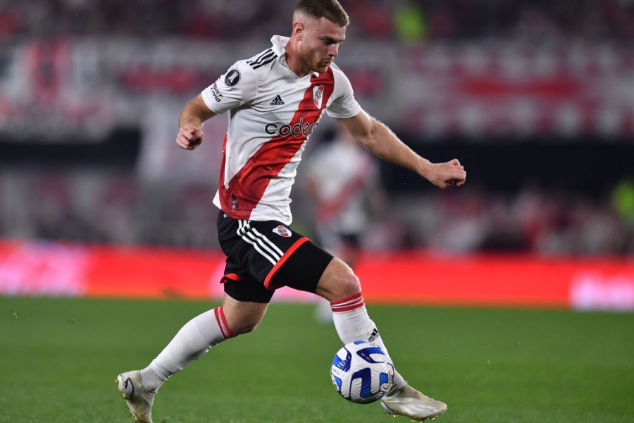 Lucas Beltran con la maglia del River Plate