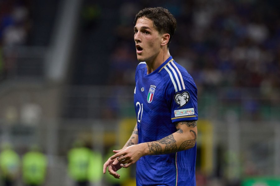 Nicolò Zaniolo in campo con l'Italia