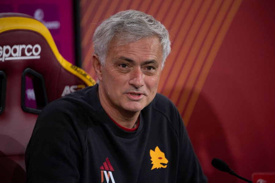José Mourinho in conferenza stampa 
