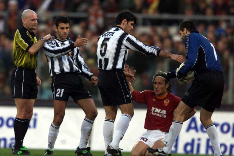 Totti Roma Udinese 2000