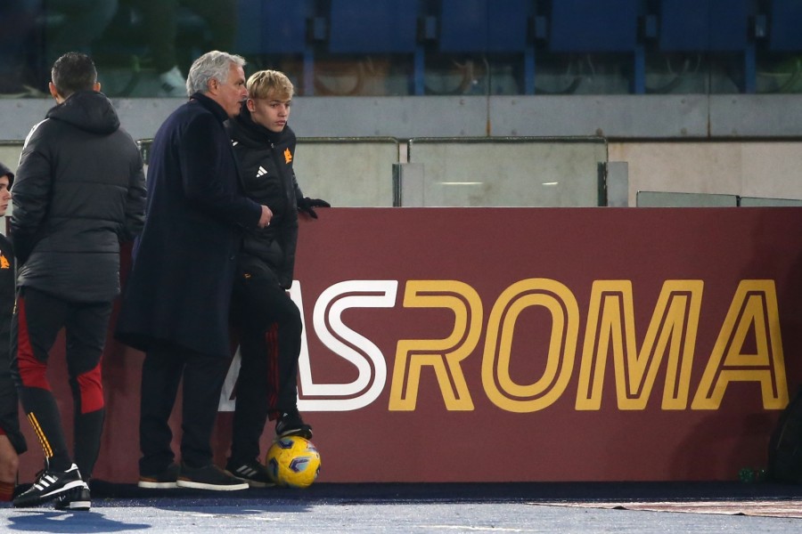 Mourinho e il giovane raccattapalle, protagonista con la Fiorentina