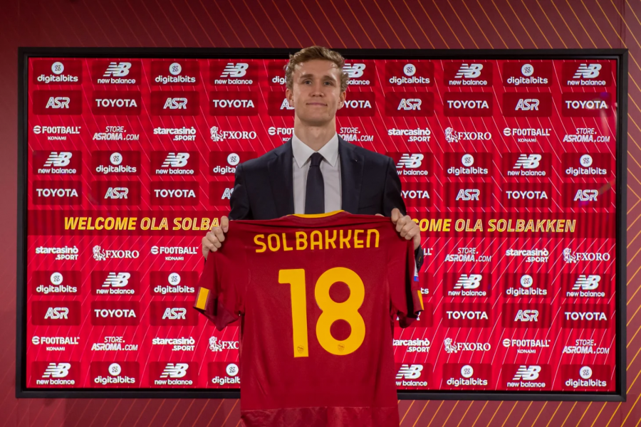 Solbakken con la maglia della Roma 