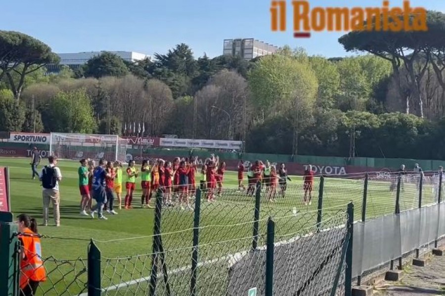 Le giocatrici della Roma Femminile al termine di Roma-Juventus