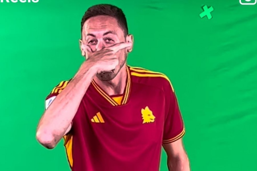 Matic imita l'esultanza di Dybala