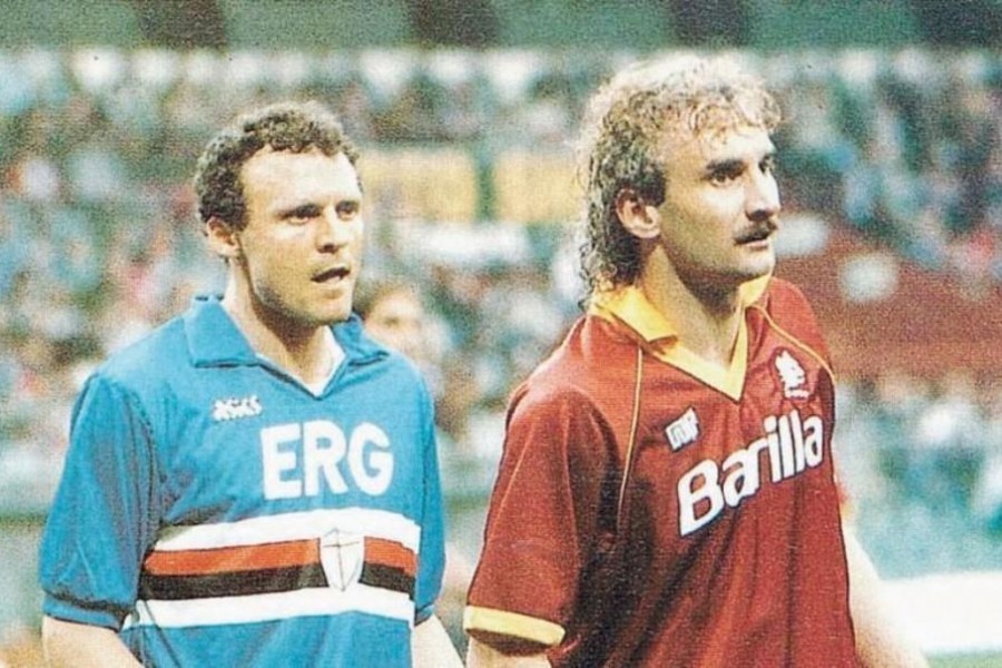 Rudi Voeller negli Anni 90 accanto a un altro ex romanista, il campione d’Italia 1982-83 Pietro Vierchowod, allora avversario con la maglia della Sampdoria