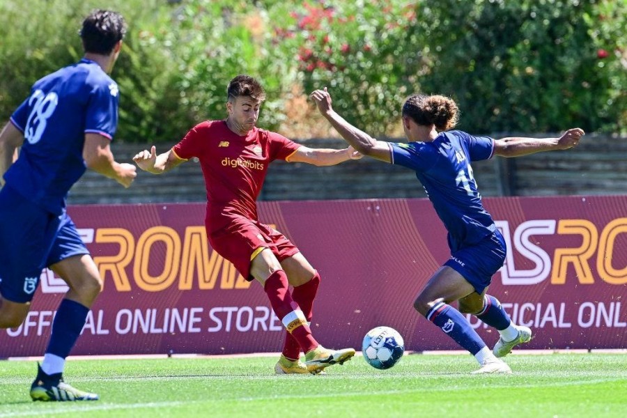 El Shaarawy in campo contro il Belenenses (As Roma via Getty Images)