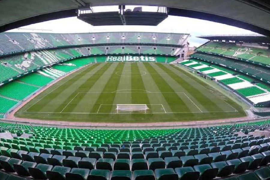 Lo stadio Benito Villamarin di Siviglia, dove si giocherà Betis-Roma