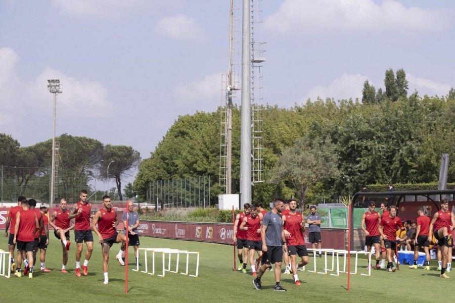 Una fase dell’allenamento di ieri mattina a Trigoria prima della partenza per Trebisonda @AS Roma via Getty Images