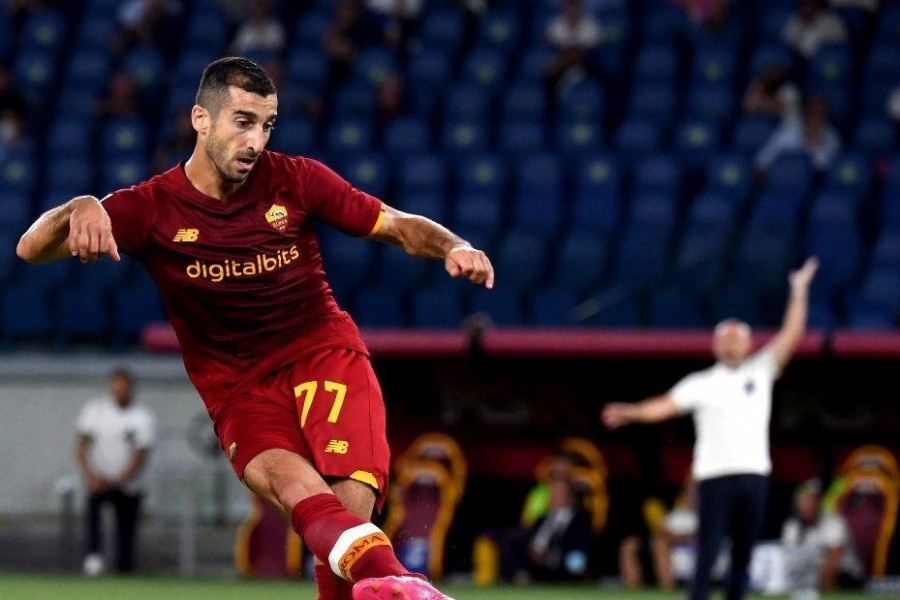 Mkhitaryan segna il gol dell'1-0 contro la Fiorentina @Getty Images