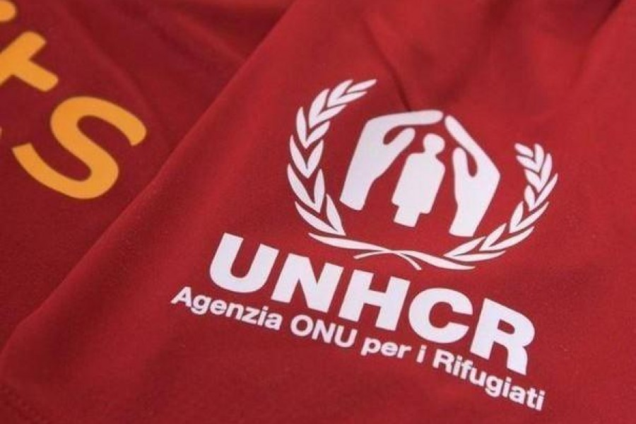 La patch speciale dell'UNHCR che la Roma indosserà sulla divisa nella gara contro il Sassuolo a sostegno del popolo afghano