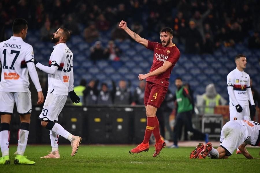 L'esultanza al 3-2 di Roma-Genoa, di LaPresse