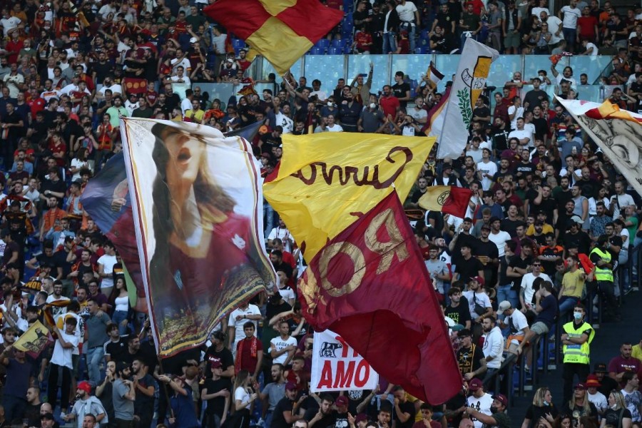 La Curva Sud dell'Olimpico, di Mancini