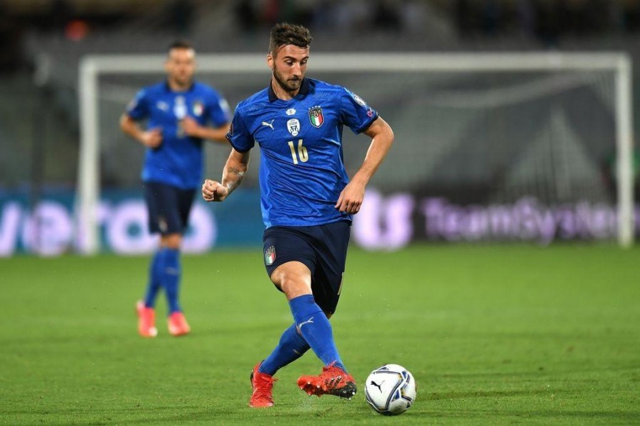 Cristante in campo in Azzurro (Getty Images)