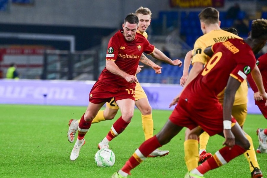 Veretout in campo contro il Bodo/Glimt (As Roma via Getty Images)