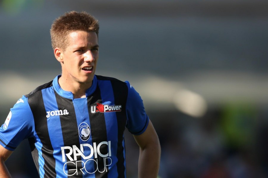 Mario Pasalic, centrocampista croato dell'Atalanta, di LaPresse