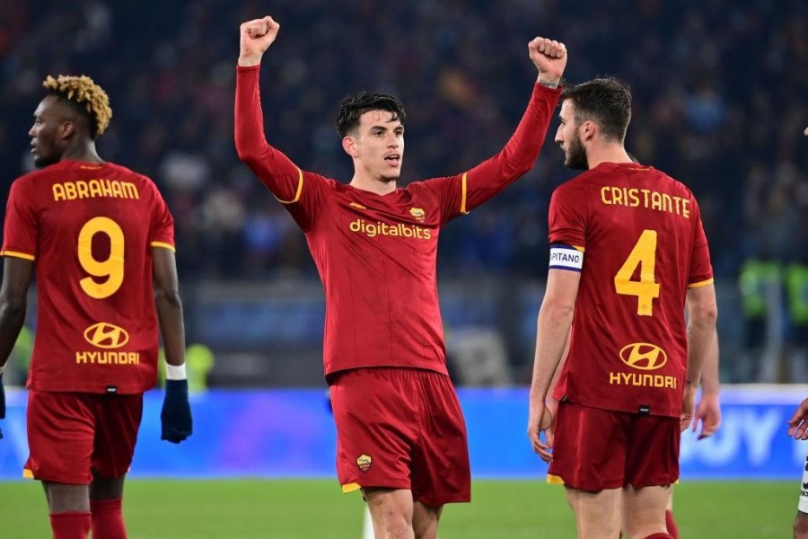 Ibanez festeggia il gol segnato contro lo Spezia (Photo by Luciano Rossi/AS Roma via Getty Images)