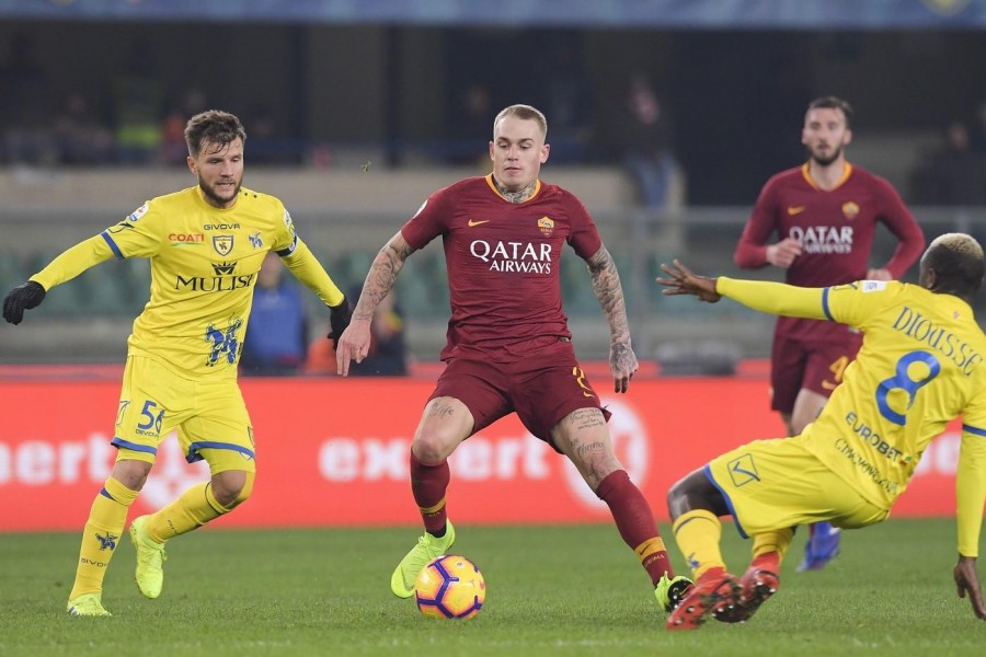 Rick Karsdorp in campo contro il Chievo, di LaPresse