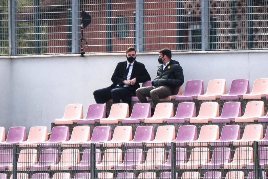 Tiago Pinto e Ryan Friedkin in tribuna in occasione di Roma-Inter del 20 marzo 2021, di Mancini