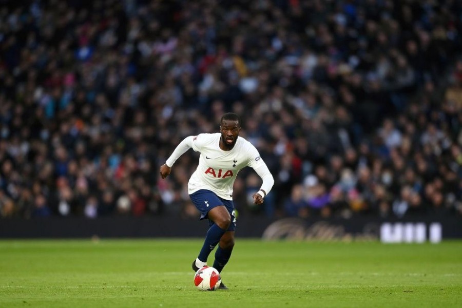 Tanguy Ndombele con la maglia del Tottenham (Getty Images)