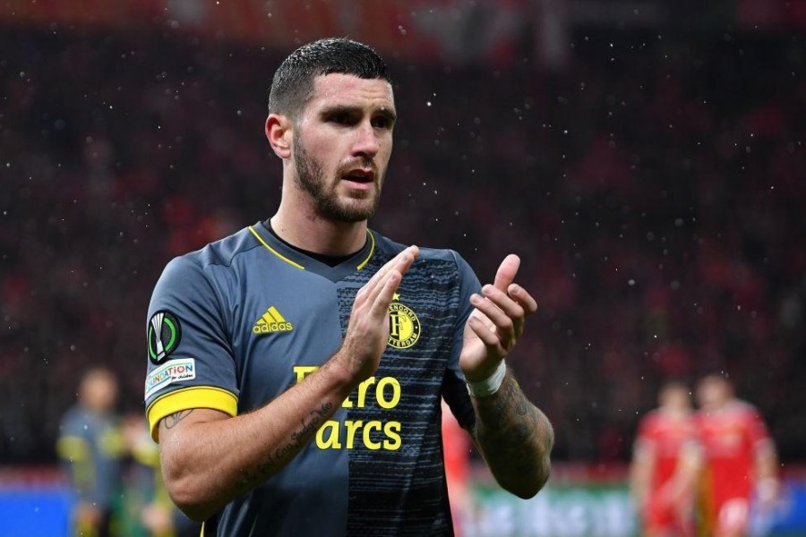 Marcos Senesi con la maglia del Feyenoord, in Conference League (Getty Images)