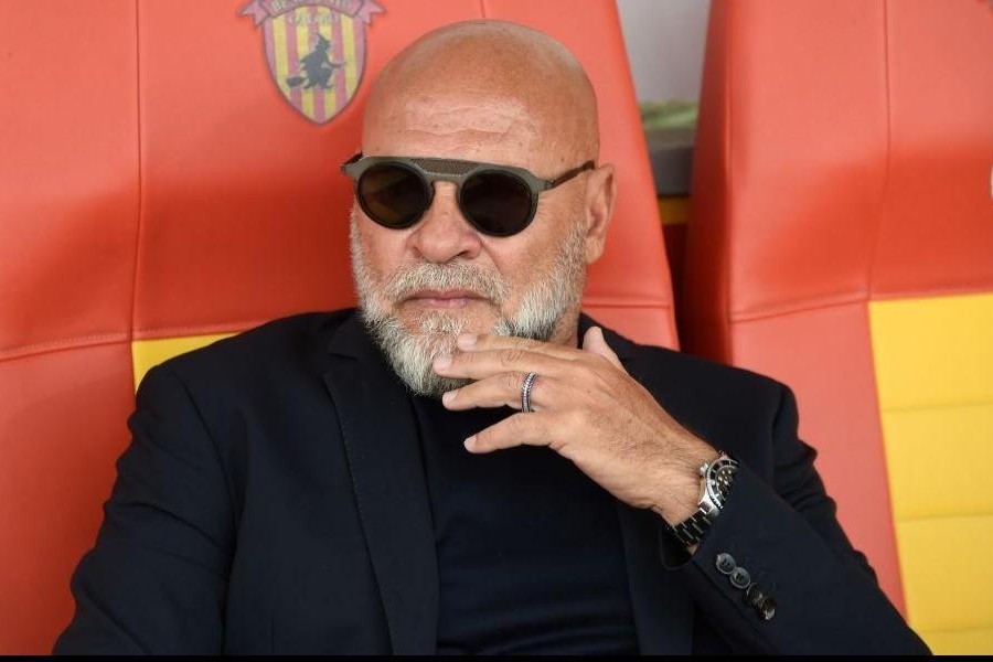 Serse Cosmi durante una partita a benevento