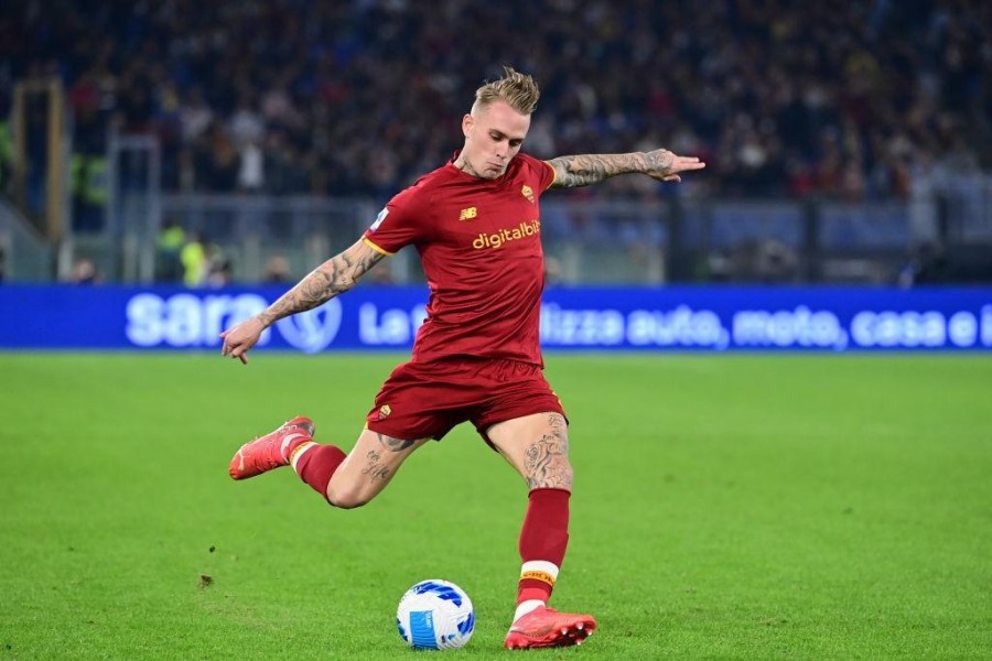 Karsdorp in campo in giallorosso (As Roma via Getty Images)