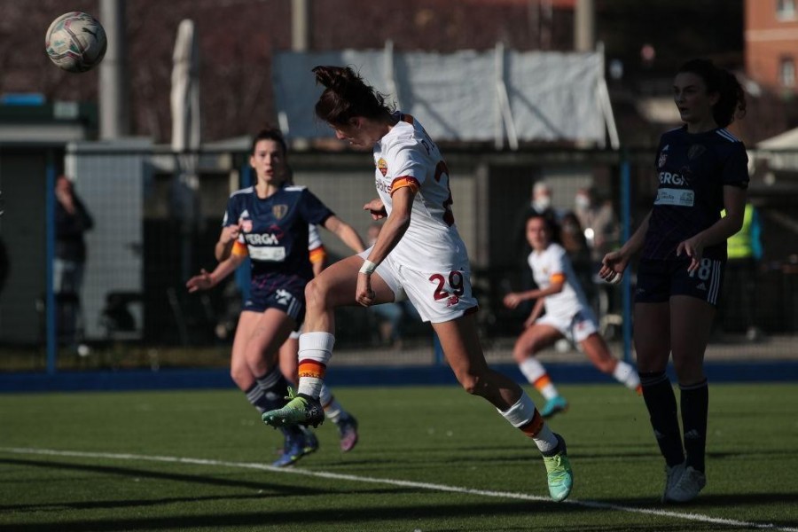 Paloma Lazaro segna il primo gol nella gara d'andata (Getty Images)