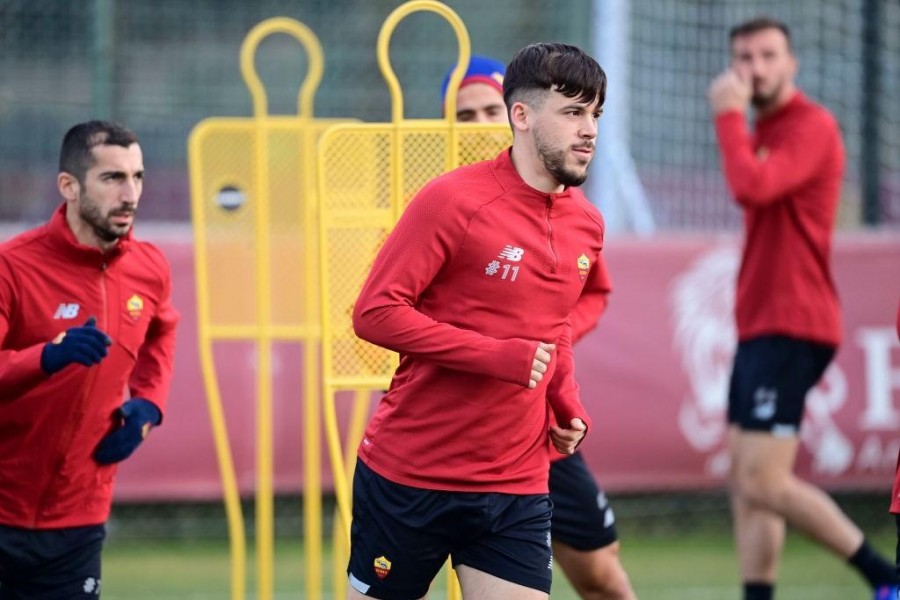 Carles Perez in allenamento a Trigoria (As Roma via Getty Images)