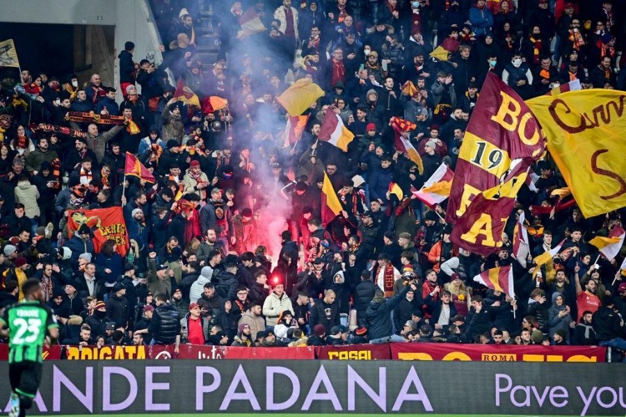 I tifosi della Roma al Mapei (As Roma via Getty Images)