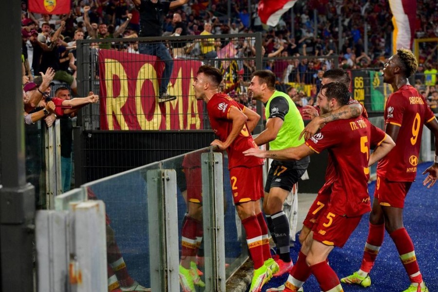 L'esultanza dopo il gol vittoria di  Stephan El Shaarawy contro il Sassuolo (Getty Images)