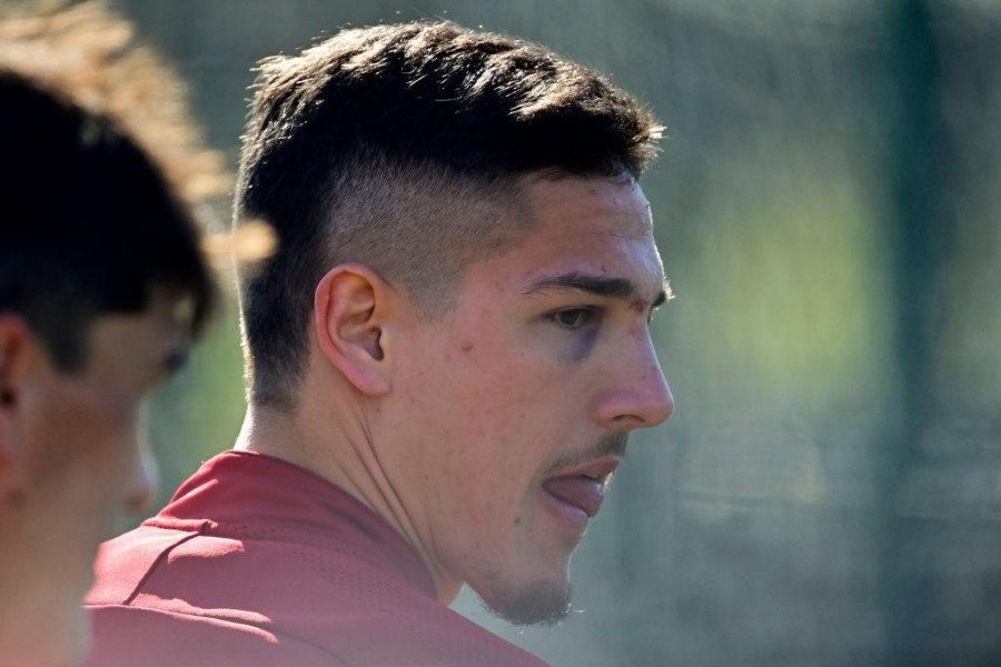 Nicolò Zaniolo nell'allenamento di ieri a Trigoria (Getty Images)