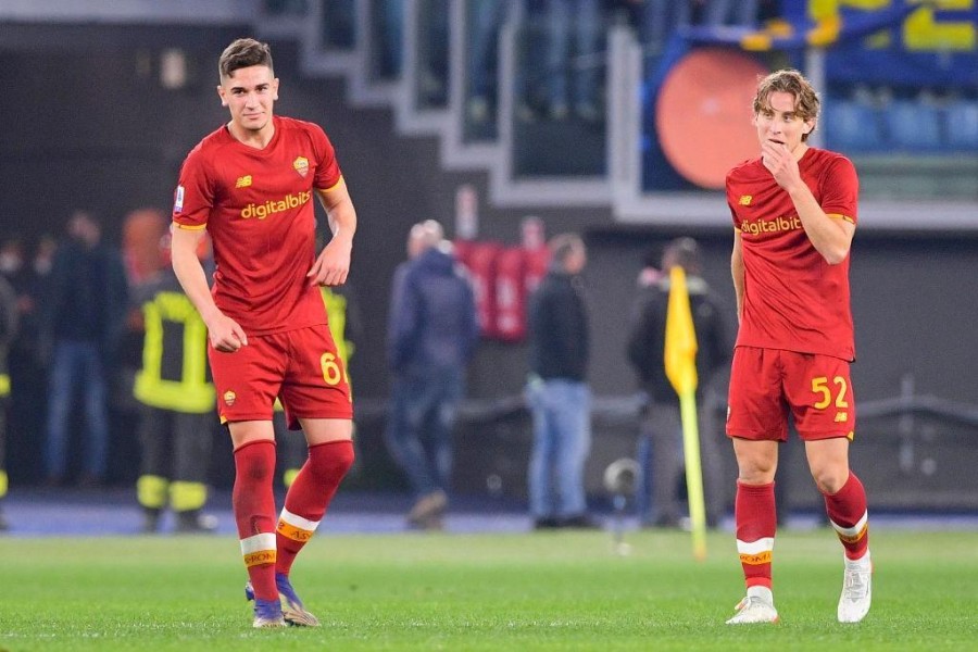 Volpato e Bove contro il Verona, gara in cui entrambi hanno trovato il gol (As Roma via Getty Images)