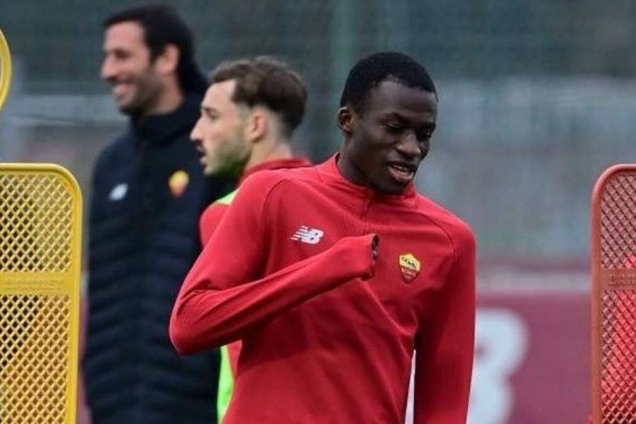 Felix Afena-Gyan durante l'allenamento odierno (AS Roma via Getty Images)