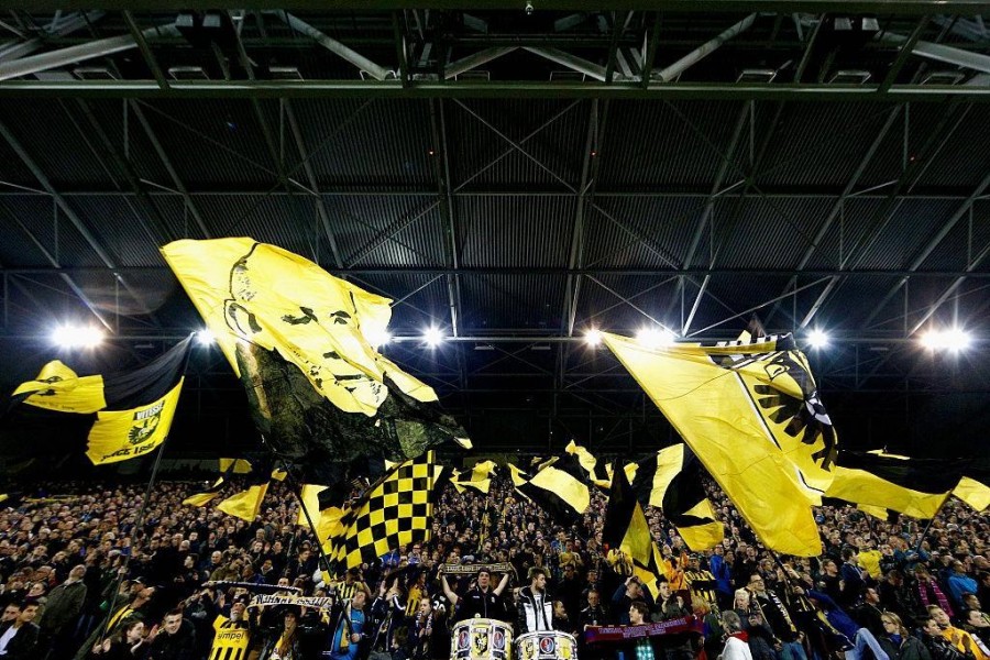 La curva dei tifosi del Vitesse (Getty Images)