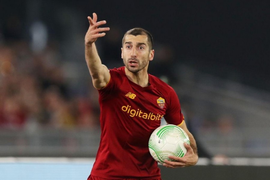 Mkhitaryan in campo con la Roma (As Roma via Getty Images)