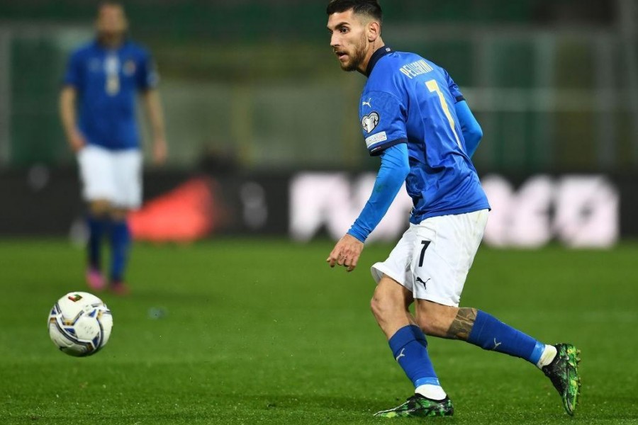 Lorenzo Pellegrini con la maglia dell'Italia (Getty Images)