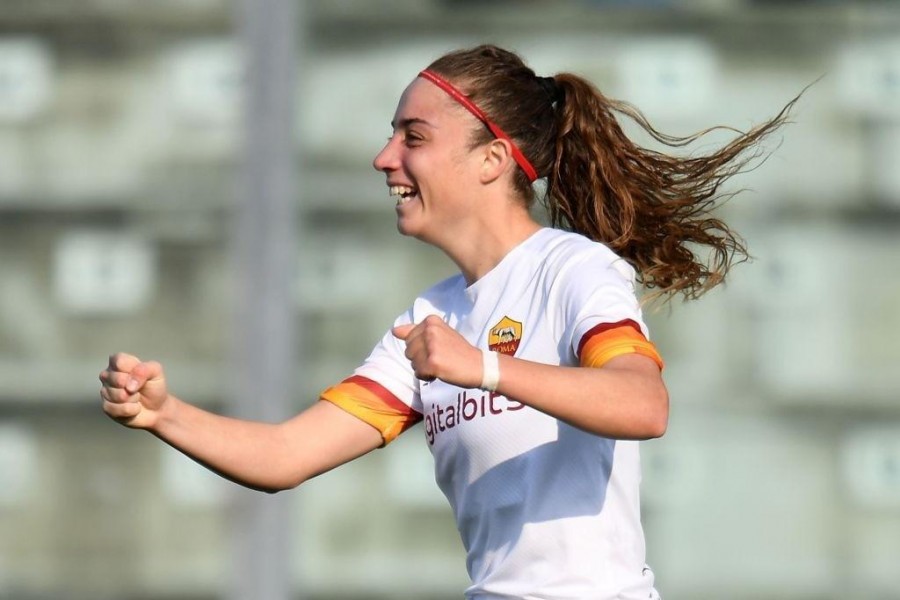 Benedetta Glionna esulta dopo la doppietta (As Roma via Getty Images)