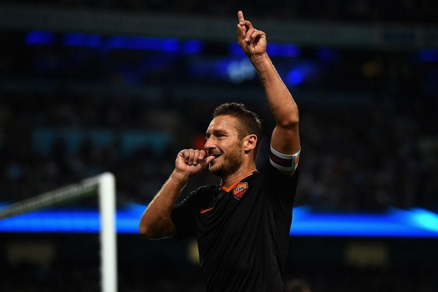 Francesco Totti dopo il gol al Manchester City, in Champions League (Getty Images)