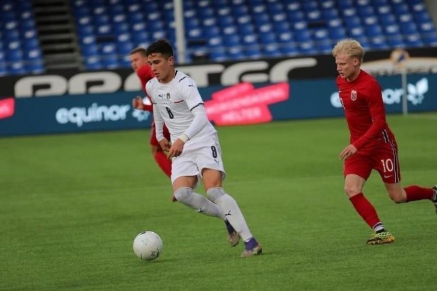 Volpato con l'Italia Under 20 (foto dal profilo Instagram @cristianvolpato)