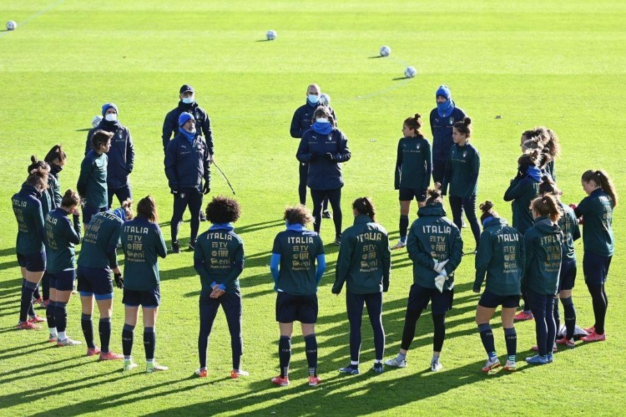 Il ritiro di novembre della Nazionale femminile (Getty Images)