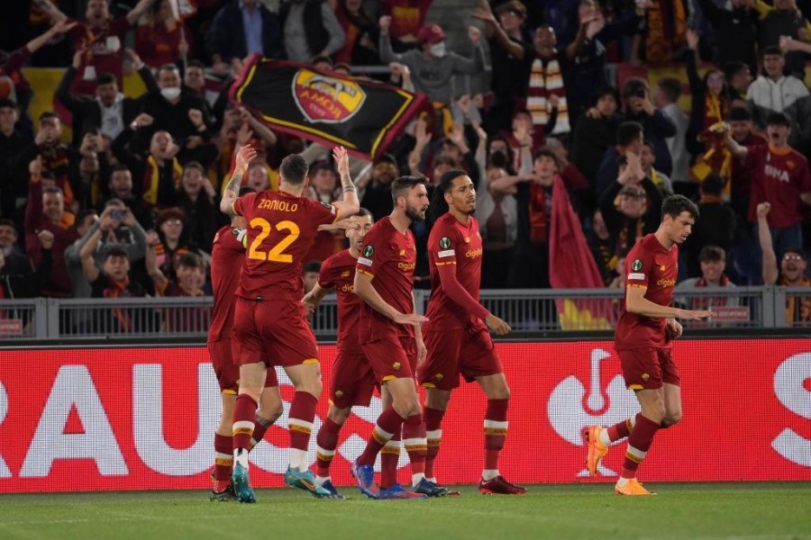 Roma in campo contro il Bodo/Glimt (Getty Images)