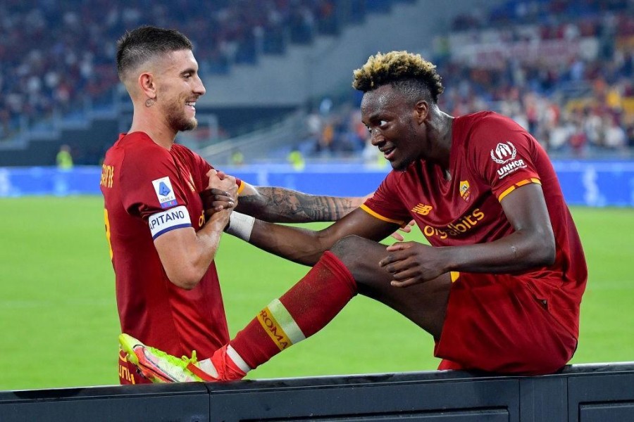 Tammy Abraham e Lorenzo Pellegrini (Getty Images)