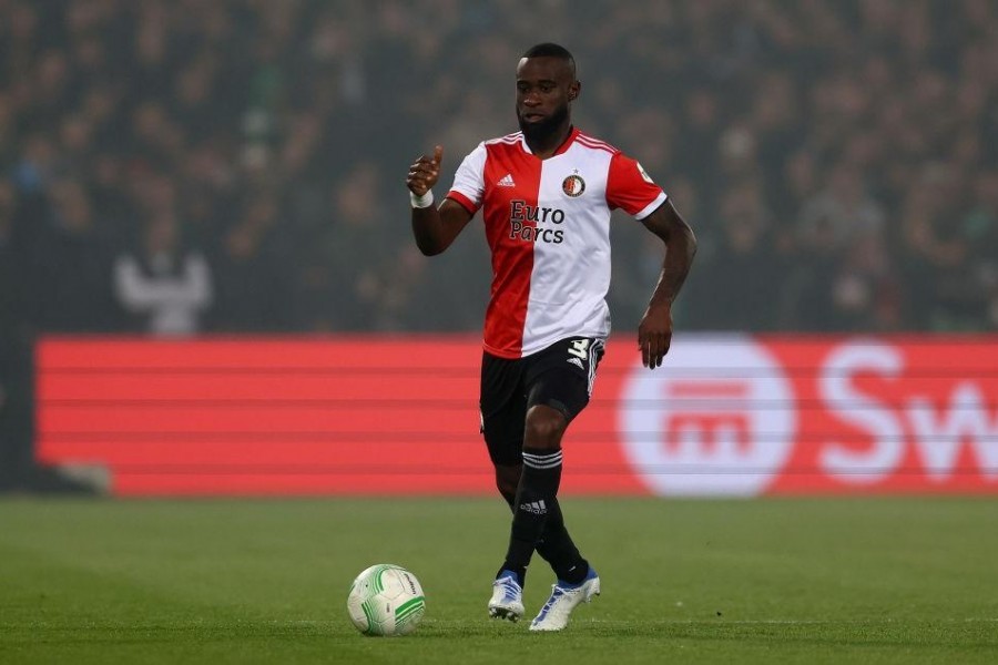 Lutsharel Geertruida durante una partita del Feyenoord