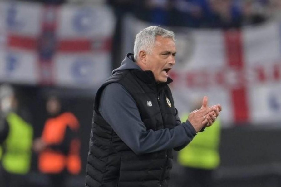 Mourinho all'Olimpico durante Roma-Leicester (As Roma via Getty Images)